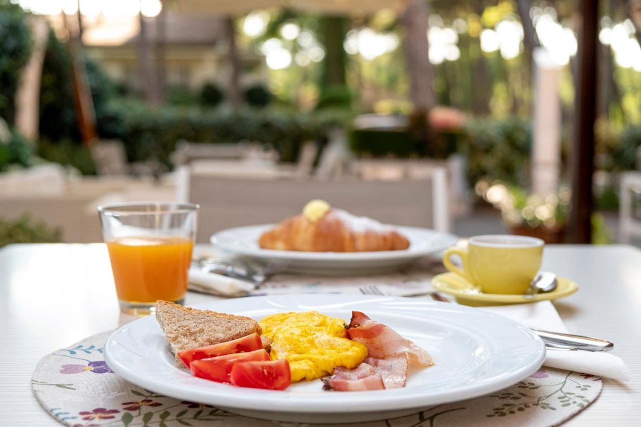 Hotel Orsa Maggiore Milano Marittima Luaran gambar