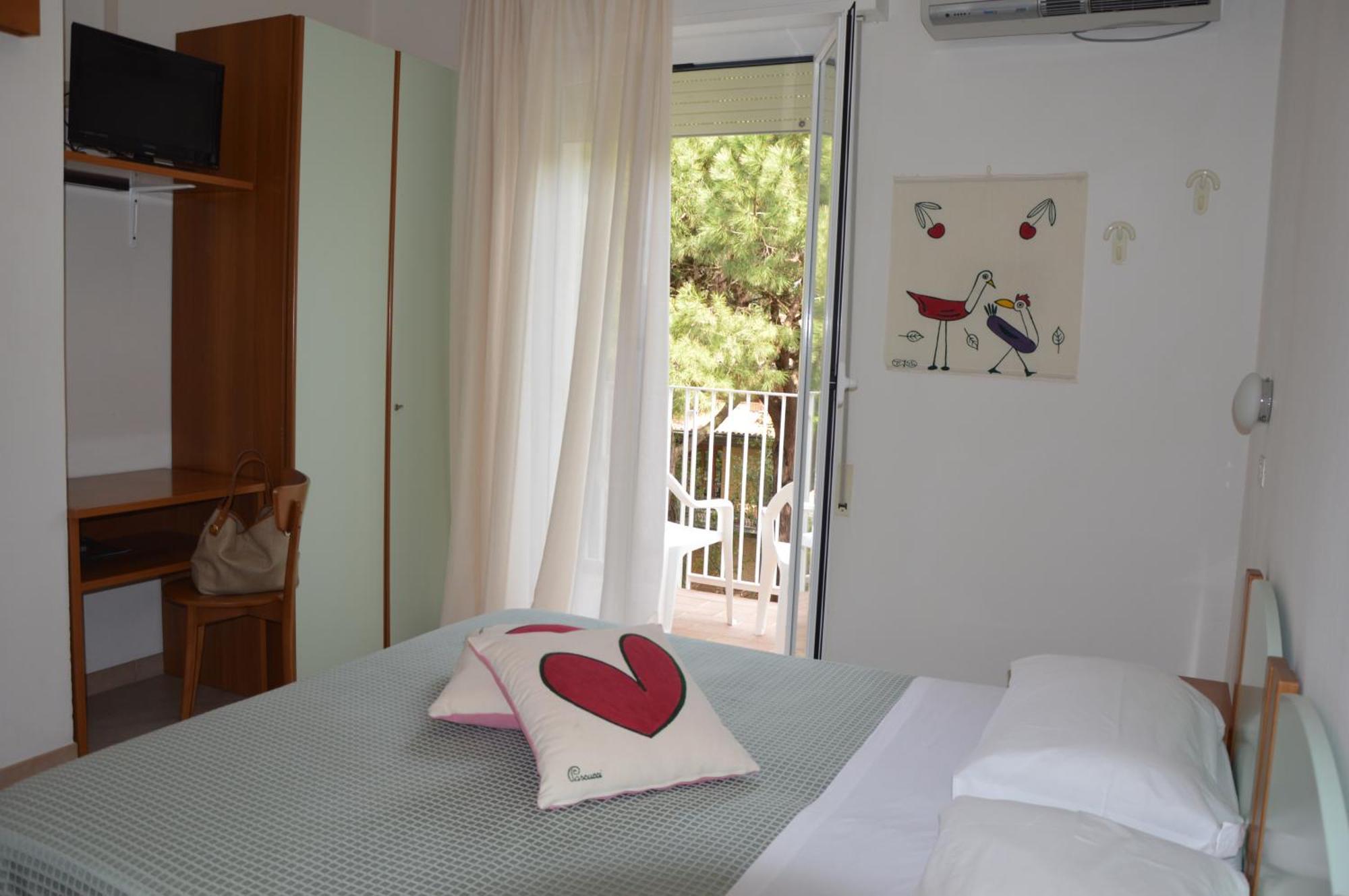 Hotel Orsa Maggiore Milano Marittima Bilik gambar
